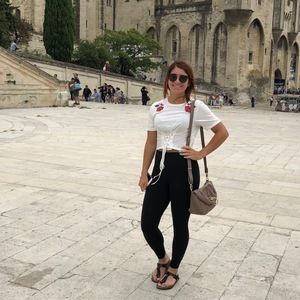 Meet your Posher, Lauren